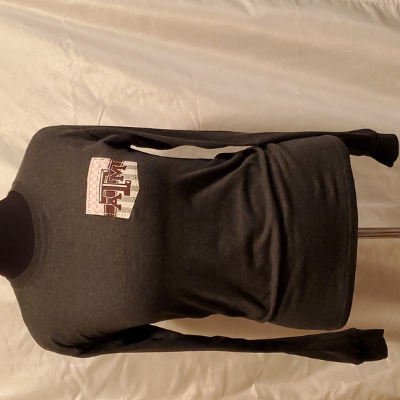 SZ. SMALL CHAMPIONS TEXAS A&M LONGSLEEVE TOP - Picture 1 of 5